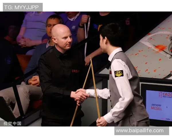 斯诺克球星转行踢足球挑战极限 展现多才多艺的运动天赋 斯诺克球星转行踢足球挑战极限 展现多才多艺的运动天赋